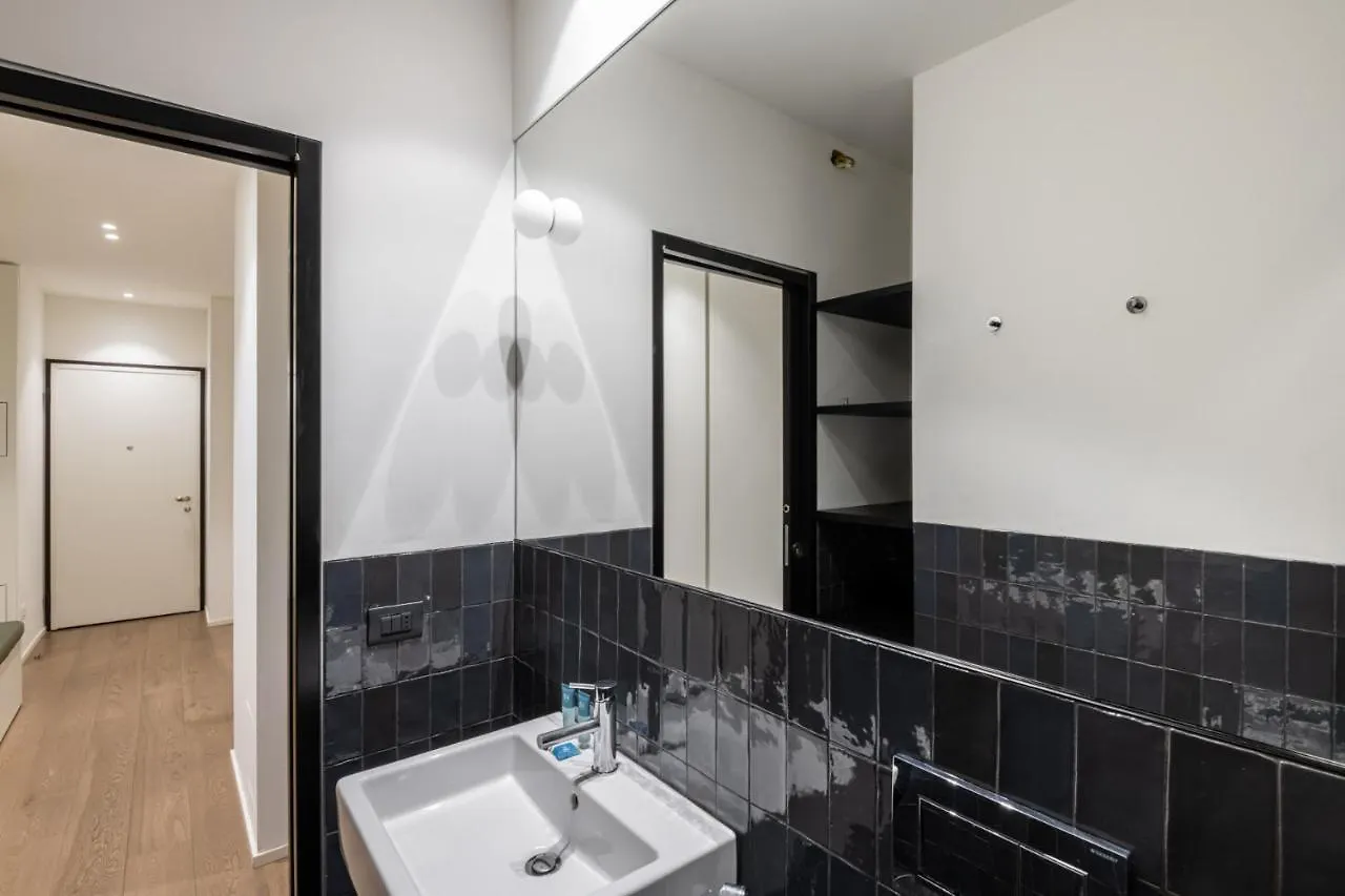 Easylife - Elegante Monolocale In Corso Magenta Apartment Milan 0*,